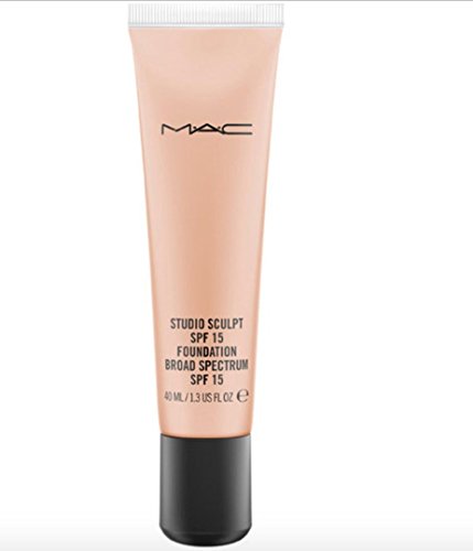 M-A-C Studio Sculpt Foundation SPF 15 NW30 by MAC AcM