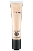 MAC Studio Sculpt SPF 15 Foundation NW20 AcM