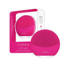 FOREO LUNA mini 3 Silicone Facial Cleansing Brush for All Skin Types Fuchsia, Ultra-hygienic, 30-sec Glow Boost Mode, 12 Intensities, 400 uses/USB Charge, App-connected, 2-year Warranty FOREO