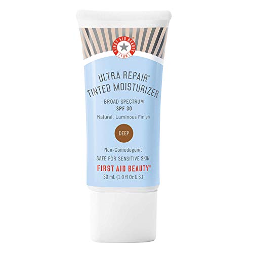 First Aid Beauty Ultra Repair Tinted Moisturizer with SPF 30, Colloidal Oatmeal and Hyaluronic Acid, 1.0 oz. – Deep First Aid Beauty