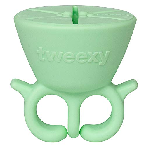 tweexy Wearable Nail Polish Holder Ring, Fingernail Polishing Tool, Manicure and Pedicure Accessories (Retro) tweexy