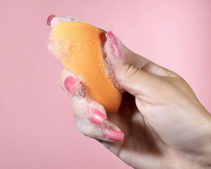 Real Techniques Beauty Makeup Blender Miracle Complexion and Makeup Power Sponge Set, For CC Cream Foundation, Orange & Pink, For Makeup Blending & Application, 2 Count Real Techniques