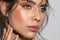Highlighter Palette Highlighter Makeup Iluminador - Glow Bronzer Powder Makeup Highlighter Kit With Mirror - 4 Highly Pigmented Face Highlighter Shimmer Colors - Vegan, Cruelty Free & Hypoallergenic Lamora