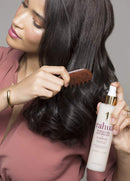 Rahua Hydration Detangler + UV Barrier, 6.5 Fl Oz, Moisturizing Formula Softens Hair, Smooths Frizz, Prevents Breakage and Damage, Creates Instantly Brushable Hair, Best for All Hair Types Rahua