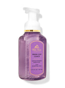 White Barn Bath and Body Works Sweet Cinnamon Pumpkin Gentle Foaming Hand Soap 8.75 Ounce Full Size Bath & Body Works
