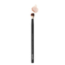 NYX PROFESSIONAL MAKEUP Pro Blending Brush NYX PROFESSIONAL MAKEUP
