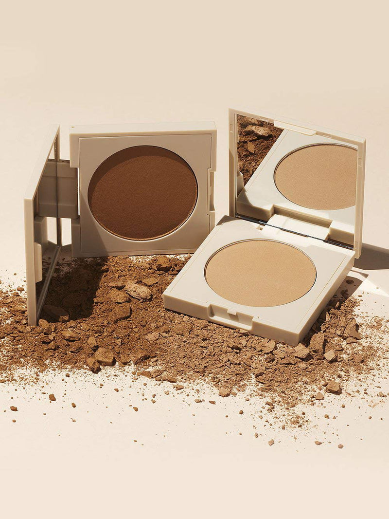 ILIA - NightLite Bronzing Powder | Non-Toxic, Cruelty-Free, Clean Beauty (Drawn In - Light to Medium Tan) ILIA