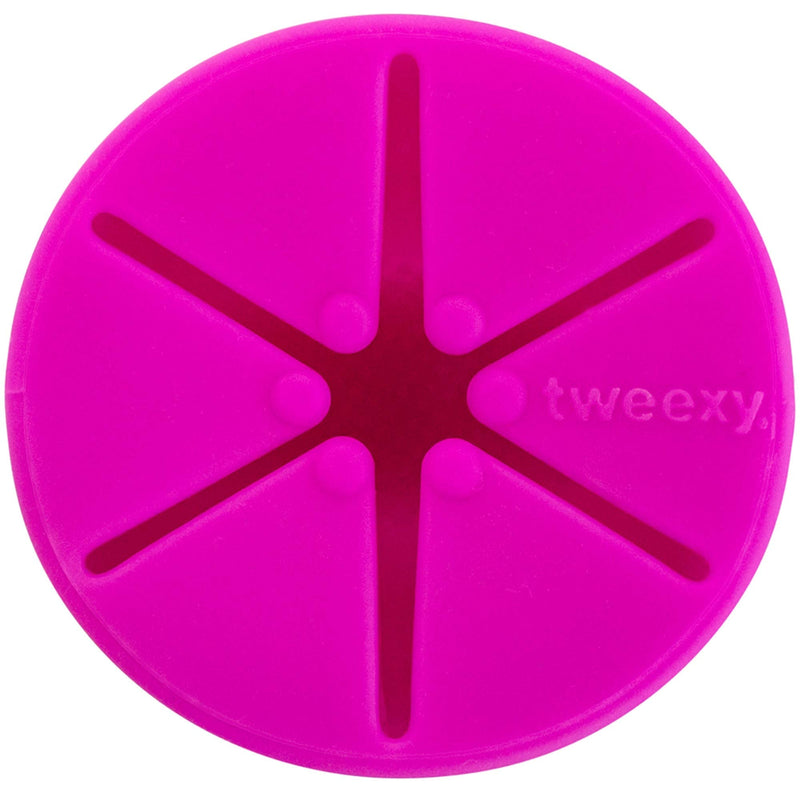 tweexy Wearable Nail Polish Holder Ring, Fingernail Polishing Tool, Manicure and Pedicure Accessories (Passion) tweexy