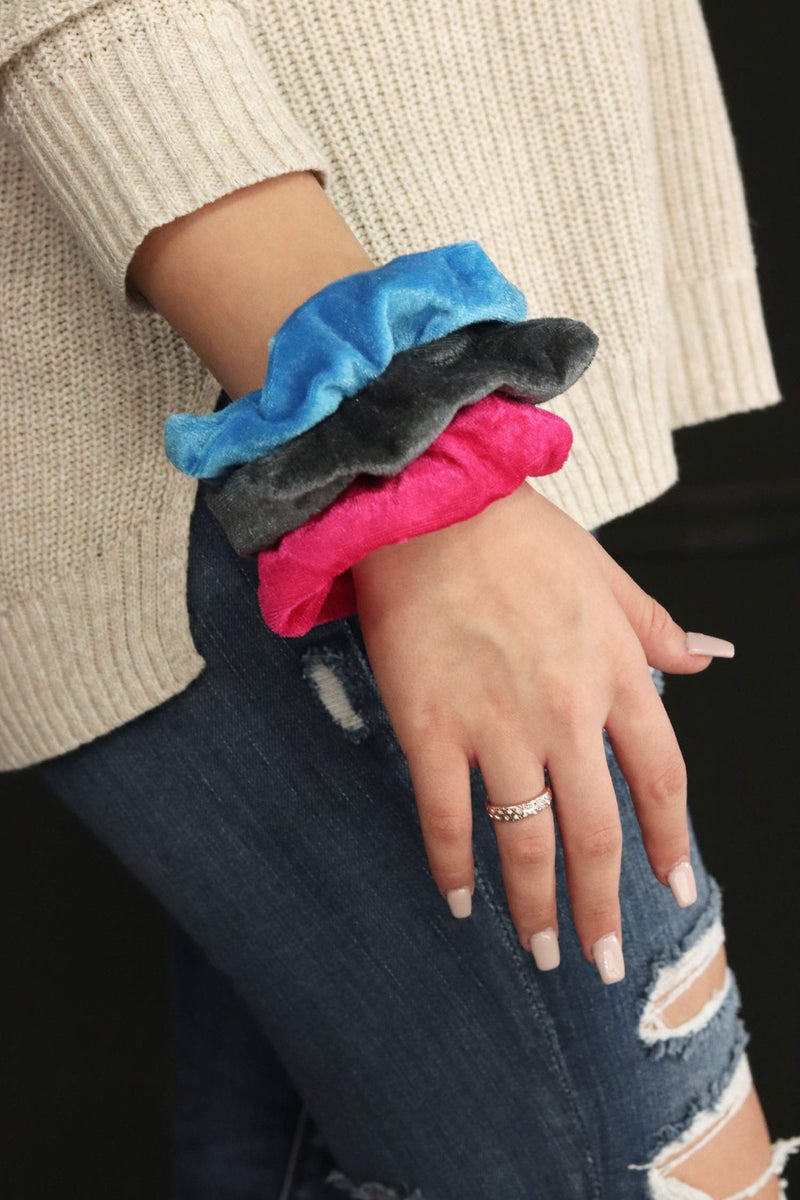 Kenz Laurenz Scrunchies for Hair - 2 Velvet Hair Ties for Women Girls Hair Elastics Ponytail Holder Scrunchy Girl Accessories Elastic Hair Bands Scrunchie Pack (Neon Green) Kenz Laurenz