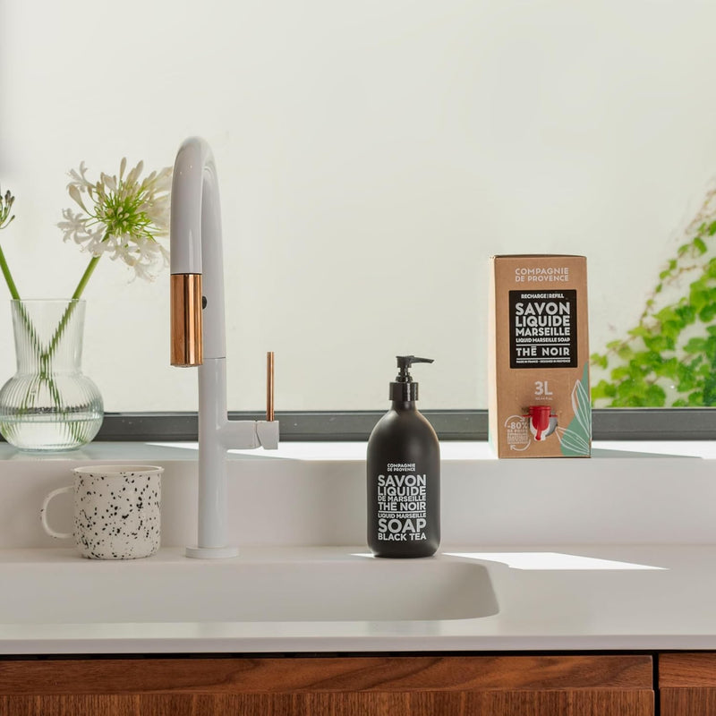 Compagnie de Provence Savon de Marseille Extra Pure Liquid Soap, Black Tea, 101.4 Fl Oz Eco Refill Infinity Warehouse