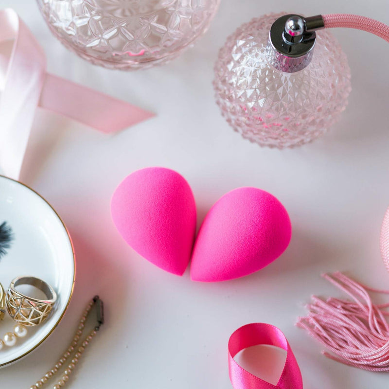 Beauty Junkees Makeup Sponge Blender - Pink Egg Foundation Makeup Blender Sponge, Liquid Cream Powder Contour Blending Sponges, Make Up Applicator, Cosmetic Blenders, Wet Dry Beauty Sponge, Latex Free Beauty Junkees