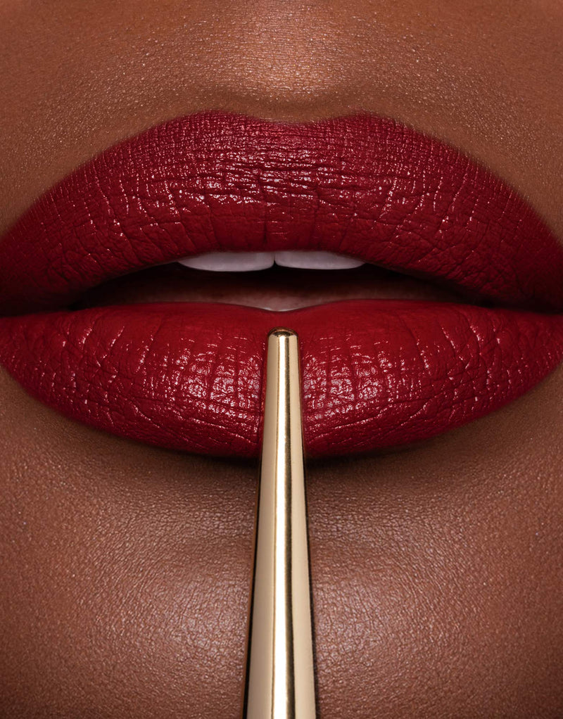 Confession Lipstick - Secretly HOURGLASS