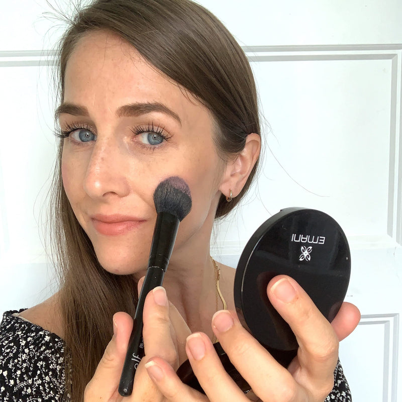 Emani Flawless Matte Powder Foundation - Medium to Full Coverage, Lightweight & Nourishing - Crease-Free & Non-Caking Finish - 12 Grams, Linen (Light Neutral) Emani