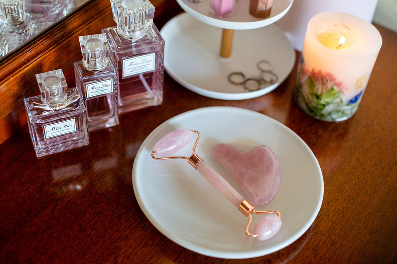 Rose Quartz Roller and Gua Sha Set, 100% Natural Rose Quartz Stone Face Roller, Anti-Wrinkle Anti-Aging Skin Care Tool, Facial Roller, Face Massager for Skin Firming and Stress Relief, Rose Gold ZEN + ORIGIN