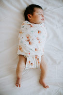 embé 2-Way Transition Swaddle Sack, 12-18 lbs, Diaper Change w/o Unswaddling, Arms in and Out, Legs in and Out Design, Warm Up or Cool Down 100% Cotton, 3-6 Months (Blush Blossom) embe Store