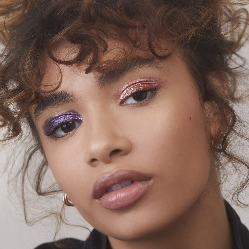 e.l.f. Liquid Metallic Eyeshadow, Gel Formula, Multi-Dimensional Finish For Bold Eye Looks, One-Swipe Coverage, Vegan & Cruelty-Free, Moon, 0.1 Fl Oz e.l.f. Store