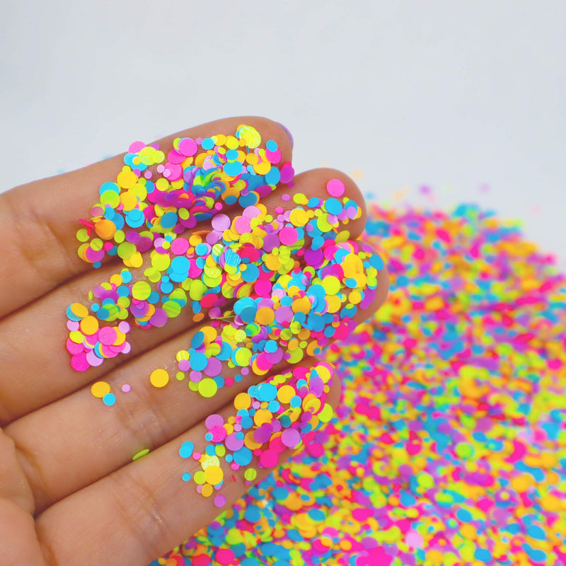 Chunky Circle - Rainbow Matte - Cosmetic Grade Chunky Glitter - Multi-Size Circle Shape - Festival Rave Makeup Face Body Nails Resin Arts & Crafts - Solvent Resistant Electric Bliss Beauty