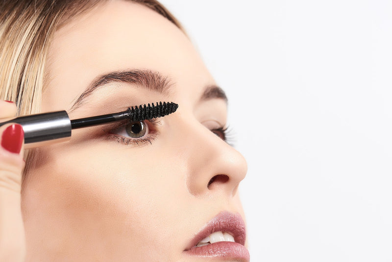Mineral Mascara by EVXO - All Natural, Organic Ingredients, Hypoallergenic, Vegan, Cruelty Free, Gluten Free (Black) EVXO