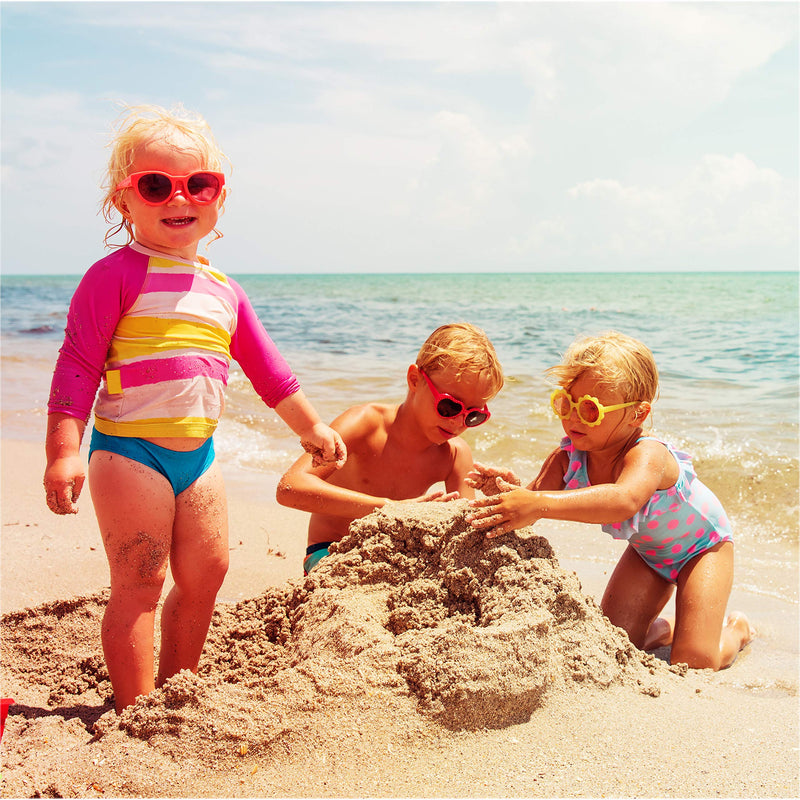Neutrogena Sheer Zinc Oxide Kids Mineral Sunscreen Stick, Broad Spectrum SPF 50+ & UVA/UVB Protection & Water Resistant with Residue Free, No Mess Application/Oil/Paraben/Fragrance, 1.5 Oz Neutrogena