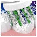 Oral-B CrossAction Toothbrush Head with CleanMaximiser Technology, Pack of 4 Counts Oral-B