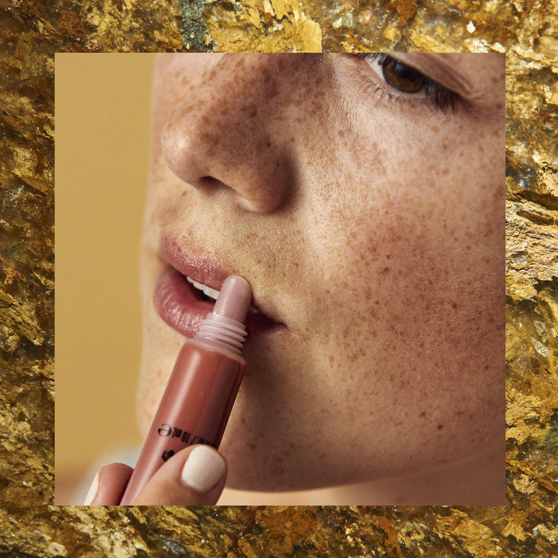 Honest Beauty Gloss-C Lip Gloss, Bronzite with Coconut Oil + Jojoba Seed Oil| EWG Certified + Dermatologist Tested & Vegan + Cruelty free | 0.33 fl. Oz Honest Beauty