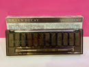 Urban Decay Naked Smoky Eyeshadow Palette with Double Ended Brush New in Box Infinity Warehouse